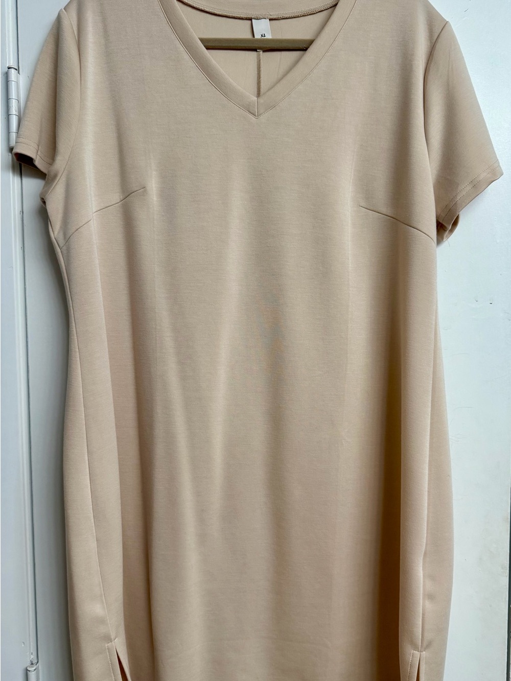 RUMIA Short Sleeve V-Neck Tunic in Beige